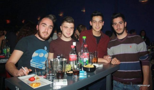 Δώσ' τους ελληνάδικο