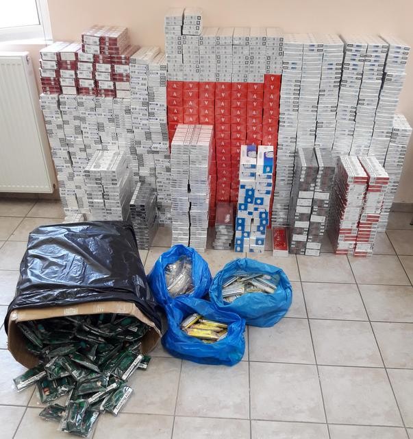 Κατασχέθηκαν 656.426 τσιγάρα και 478 κιλά καπνού