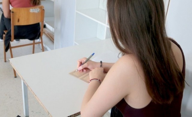 ΠΑΝΕΛΛΗΝΙΕΣ ΕΞΕΤΑΣΕΙΣ: Τι θα συμβεί εάν υποψήφιος νοσήσει με κορωνοϊό