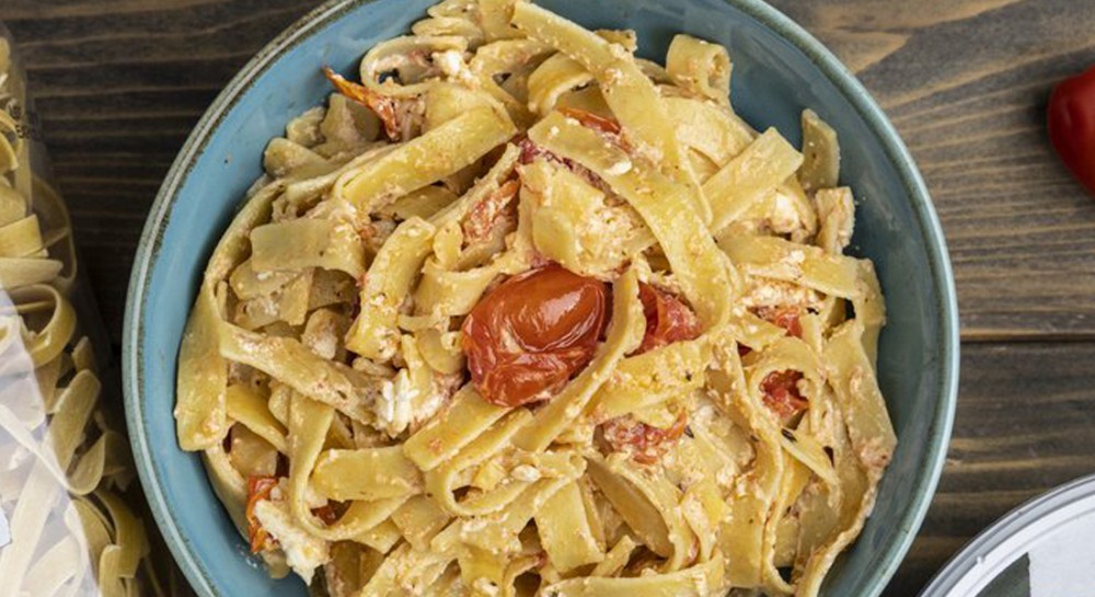 Χυλοπίτες με μοτσαρέλα και ντοματίνια