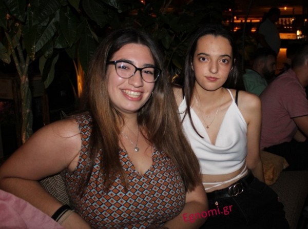 Kάνουν ό,τι προλαβαίνουν πριν χειμωνιάσει!