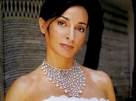 Εβγαλαν την Βίκυ Σταμάτη από το κελί της!