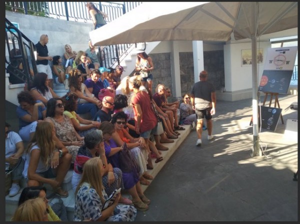 Ολοκληρώθηκαν οι παρουσιάσεις του παλιρροϊκού φαινομένου κάτω από τη γέφυρα Χαλκίδας