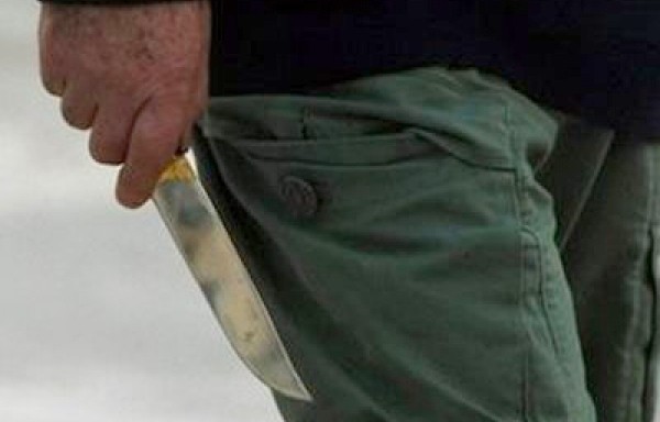 Δολοφόνησαν με μαχαιριές Xαλκιδέο ταξιτζη