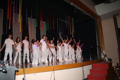 Ελαμψαν τα παιδιά του συλλόγου Ανθρωπος-Ελπίδα-Πολιτισμός