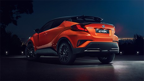 Η Toyota φρεσκάρει το C-HR