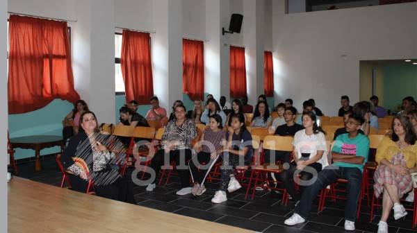 ΕΣΠΕΡΙΝΟ ΓΥΜΝΑΣΙΟ ΧΑΛΚΙΔΑΣ: Σφύριξαν τη λήξη μελωδικά (VIDEO)