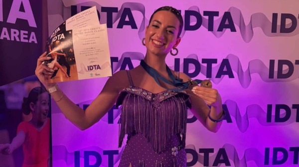 ΧΑΛΚΙΔΑ: Η Μαρία Μακαρίου συνεχίζει να εντυπωσιάζει στον χορό και κέρδισε τρία μετάλλια (pics)