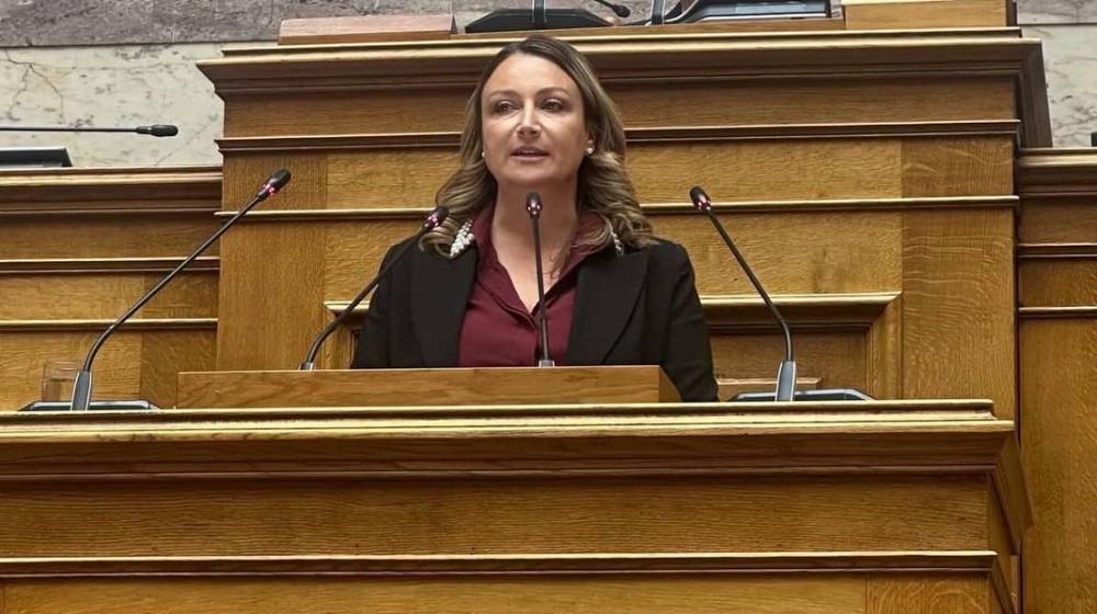 ΚΑΤΕΡΙΝΑ ΚΑΖΑΝΗ: Παρεμβάσεις στη Βουλή για θέματα Υγείας και Ύδρευσης στην Εύβοια