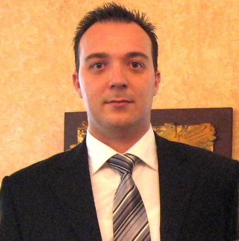 Πρόεδρος ο Γιώργος Κωστίκας στους εξωτερικούς φρουρούς της Χαλκίδας