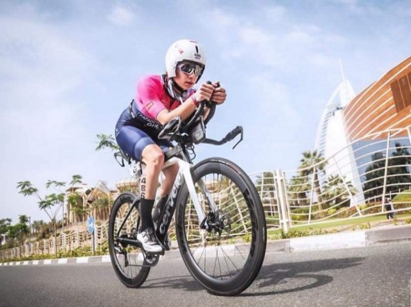 Χαλκιδέα πήρε μέρος σε αγώνα τρίαθλου στο Ντουμπάι