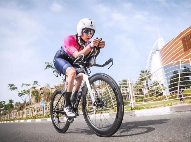 Χαλκιδέα πήρε μέρος σε αγώνα τρίαθλου στο Ντουμπάι