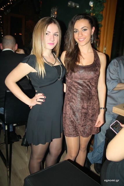 Μια από τις δύο πάντα υποχωρεί