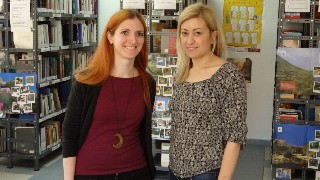 Η συγγραφέας Ελένη Μπακογεώργου στους Καθενούς