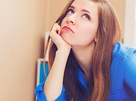 ΜΕΝΟΥΜΕ ΣΠΙΤΙ: 6 πράγματα που μπορείς να κάνεις και να νοιώσεις καλύτερα