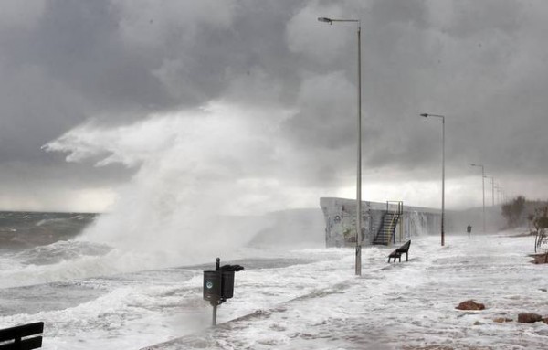 ΚΑΙΡΟΣ: Έρχονται καταιγίδες, χαλάζι και άνεμοι 9 μποφόρ το Σαββατοκύριακο - Έκτακτο δελτίο επιδείνωσης από την ΕΜΥ