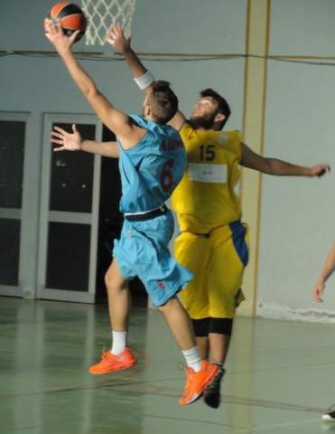 Διπλή επιτυχία του Σύλλα