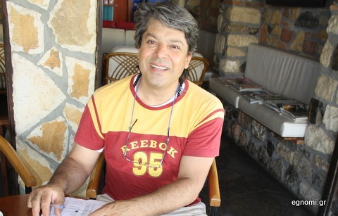 Βαράμε ... μύγες στην Παραλία Αυλίδας