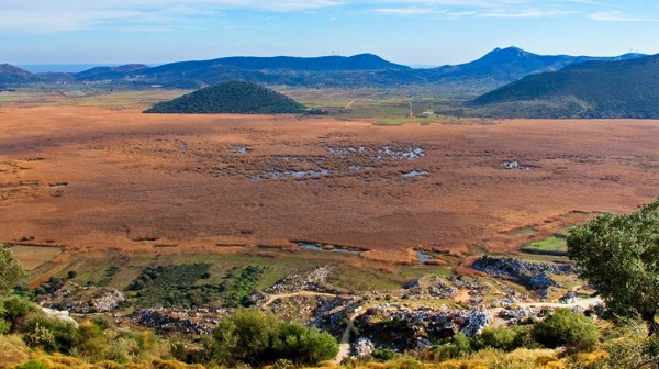 ΑΛΙΒΕΡΙ: Ημερίδα για την προστασία και ανάδειξη της λίμνης του Δύστου