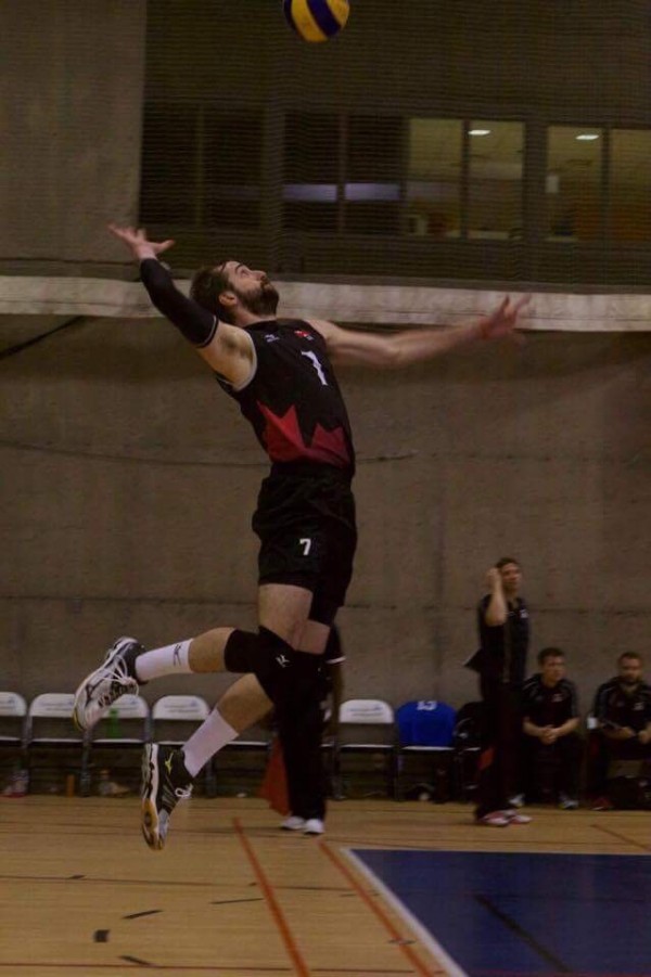 ΗΡΑΚΛΗΣ ΧΑΛΚΙΔΑΣ: Πρόσθεσε και Καναδό στα άκρα του