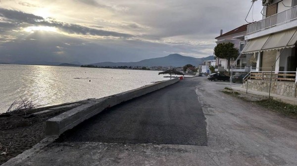 ΑΜΑΡΥΝΘΟΣ ΕΥΒΟΙΑΣ: Έτοιμος ο παραλιακός δρόμος στα Αλαμπέικα