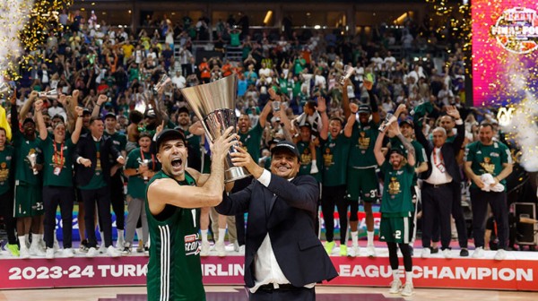 ΠΡΩΤΑΘΛΗΤΗΣ ΕΥΡΩΠΗΣ Ο ΠΑΝΑΘΗΝΑΪΚΟΣ: Έραψε το 7ο αστέρι (Video)