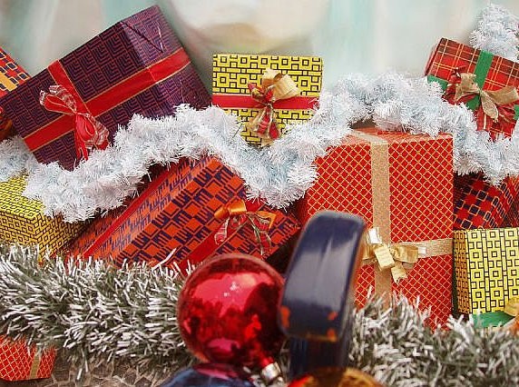 Ανακοινώθηκε το εορταστικό ωράριο