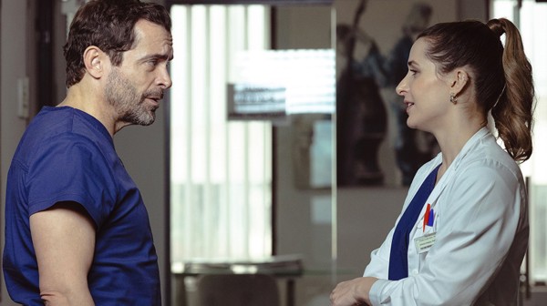 Ο ΓΙΑΤΡΟΣ: Τι θα δείτε απόψε (ΚΥΡΙΑΚΗ 15 ΜΑΡΤΙΟΥ)