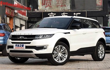 Δικαστική καμπάνα για το μαϊμού Evoque