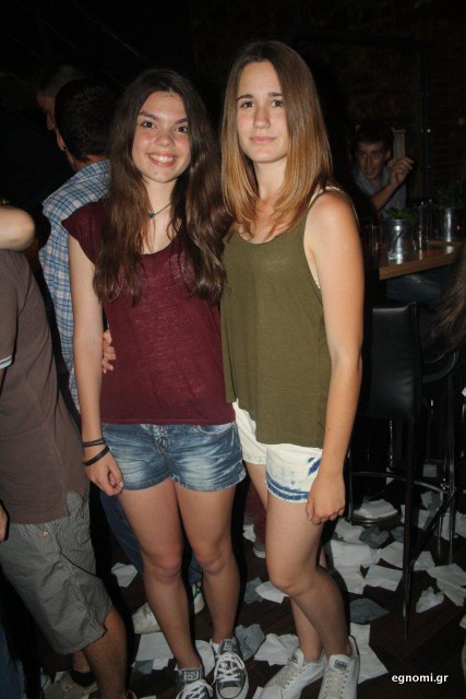 Τηρούν ωράριο διασκέδασης