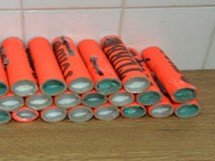 Έκανε το κατάστημά του αποθήκη πυρομαχικών