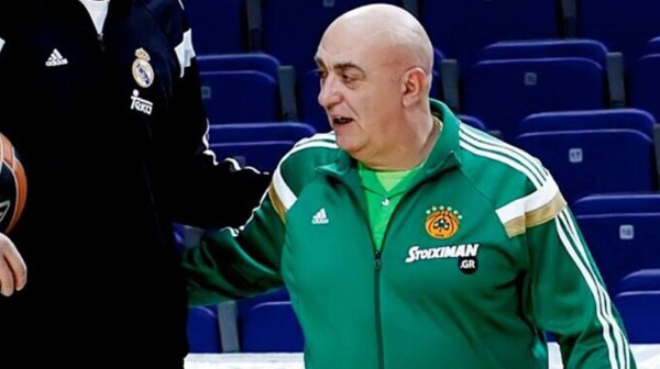 Εφυγε από τη ζωή ο Πάρης Δερμάνης - Θρήνος στον Παναθηναϊκό