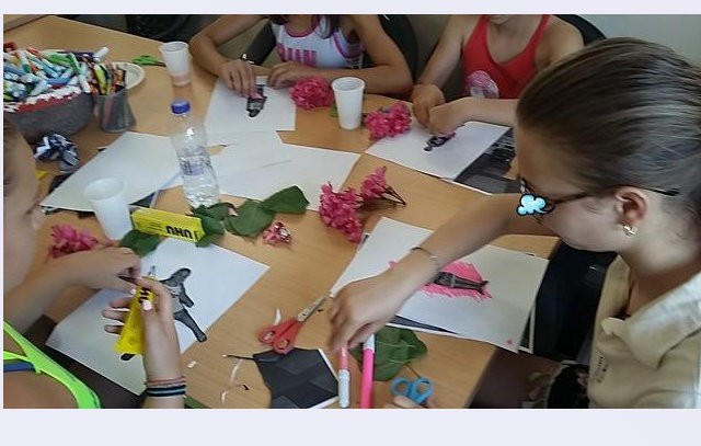 Ξεκίνησε η καλοκαιρινή εκστρατεία της Δημοτικής Βιβλιοθήκης Καθενών