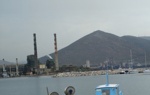 Η άδεια στην ΑΓΕΤ προκάλεσε την έκρηξη του ΣΥΡΙΖΑ