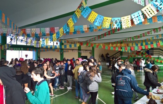 Πάρτι μασκέ στο 4ο Γυμνάσιο Χαλκίδας