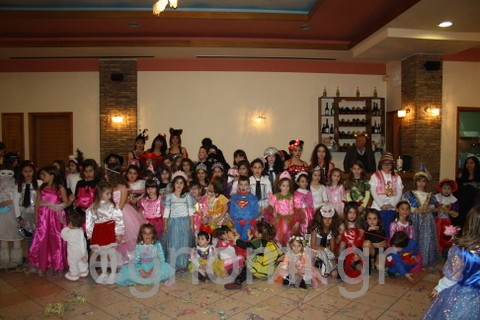 Άνοιξαν πρόωρα το Τριώδιο και ξεφάντωσαν