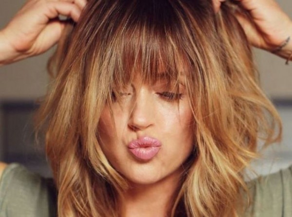 Σ' ενοχλούν οι αφέλειες σου το καλοκαίρι;