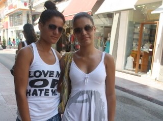 Μην κλείνετε λιμάνια και αεροδρόμια