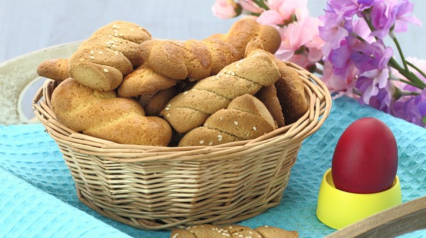 Πασχαλινά κουλουράκια