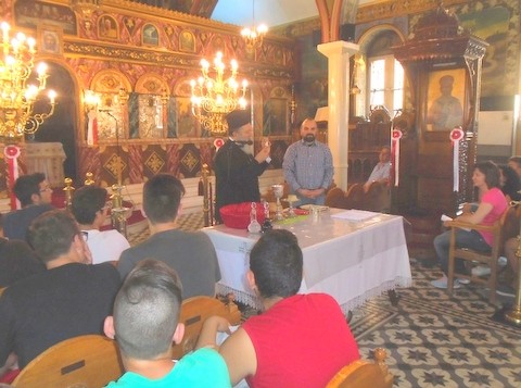 Ο Μητροπολίτης έκανε μάθημα στα παιδιά του 5ου Γυμνασίου