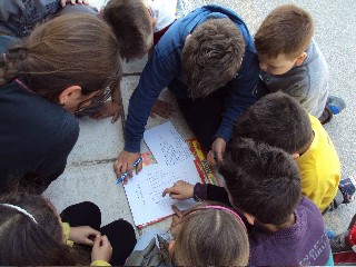 Διψασμένα για μάθηση τα παιδιά στη Λιχάδα