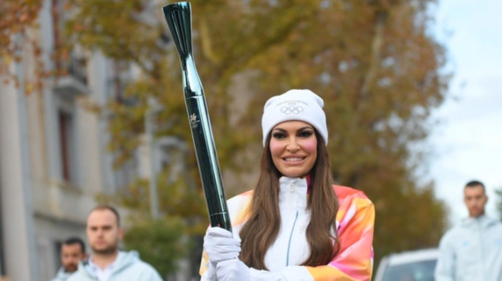 Η Κίμπερλι Γκίλφοϊλ έτρεξε με την Ολυμπιακή Φλόγα στην Αθήνα
